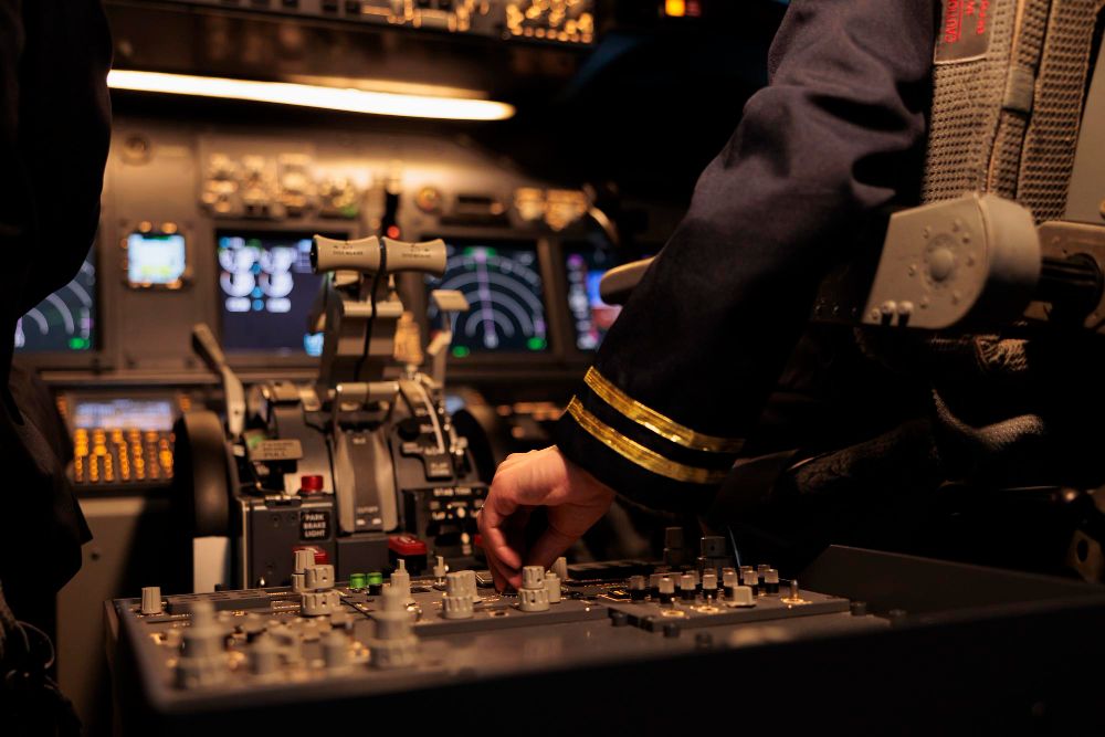 Master ICAO English Tests with Online Simulations | ICAOSpeak